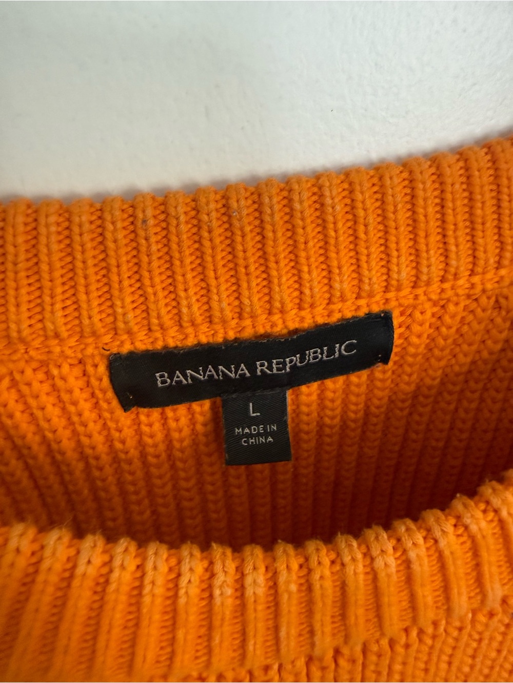 Banana Republic Golden Textured Crewneck Sweater - Picture 2 of 6